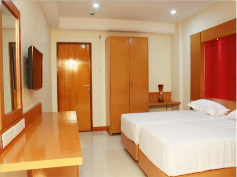 Fabhotel Prime Mahalaya Residency Chennai Exterior foto